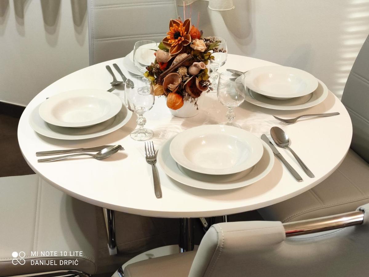 Apartments Drpic Gabonjin ภายนอก รูปภาพ